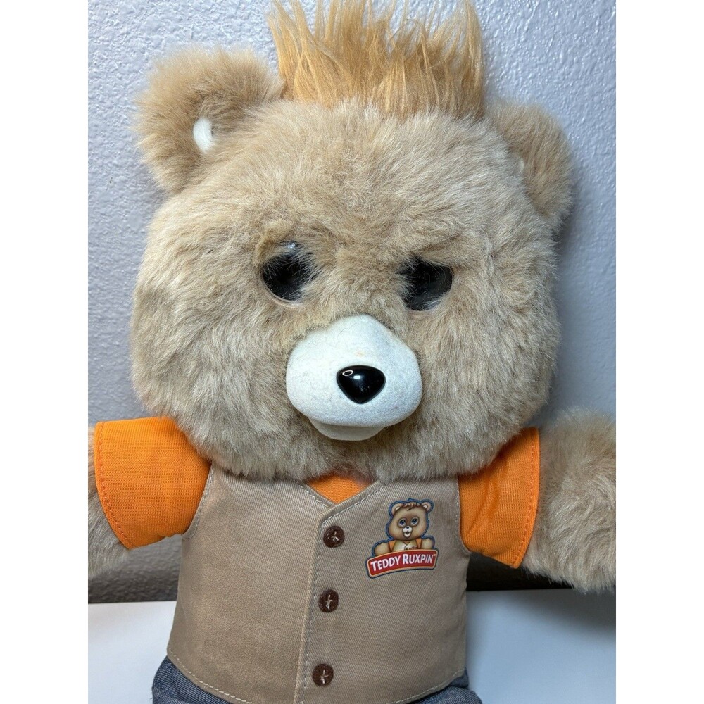 Teddy Ruxpin 2017 Animated Talking Storytime Bear Bluetooth LED Blue Eyes Works